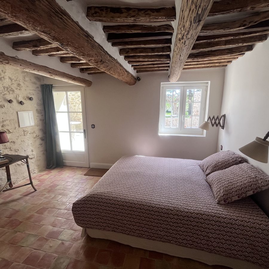 Une chambre louée, après travaux